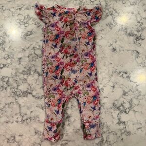 Posh Peanut Vivienne Ruffled Cap Sleeve Romper 6-9M